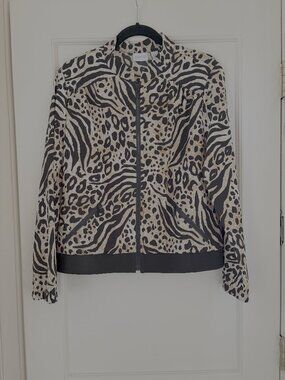 Zenergy by Chico's Black and Tan Leopard-print Lightweight Jacket Sz. 3